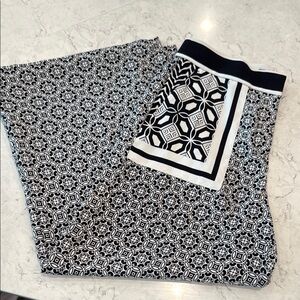 LOFT Black and White Geometric Trim Pants Wide Leg Ankle